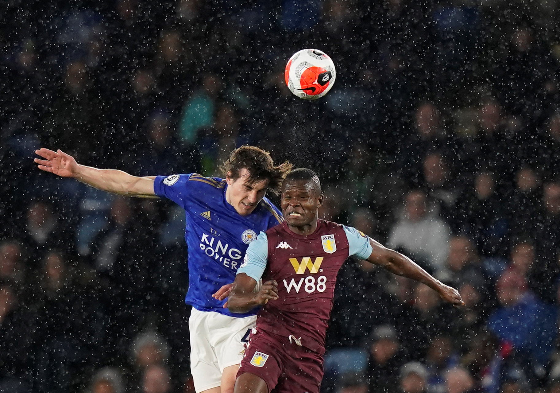 埃泽加盟阿 埃泽加盟阿